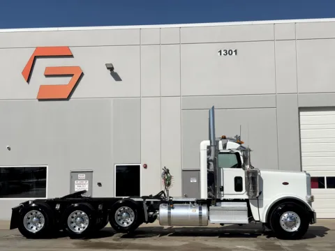 Another view of 2023 PETERBILT 389 for sale in Hutchins, TX at Forge Truck Centers - Texas