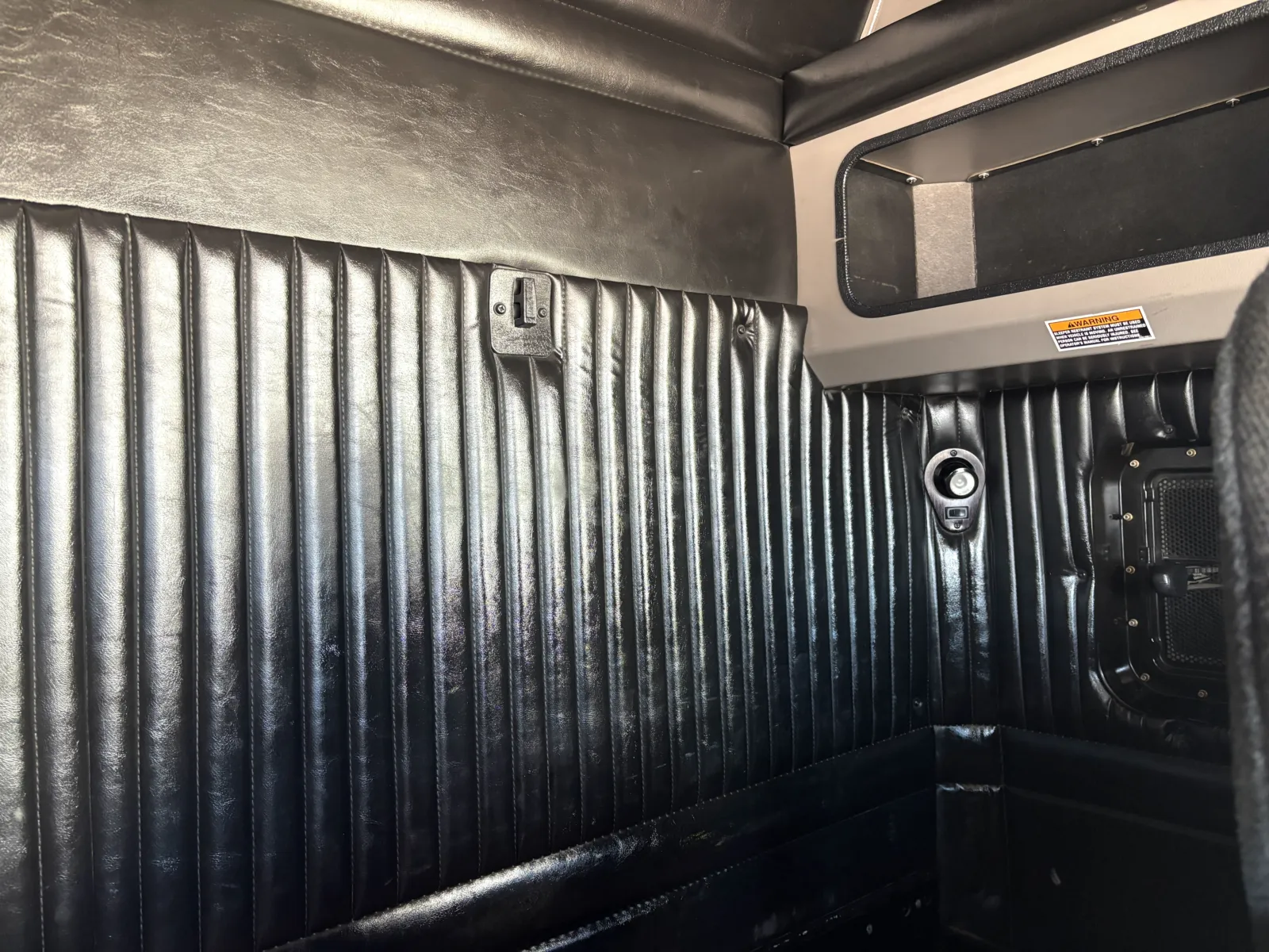 2016 Kenworth T800 - image 24