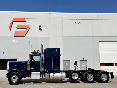 More photos of 2024 PETERBILT 389 at Forge Truck Centers - Texas, TX