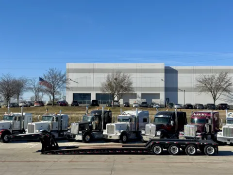 Photos of 2013 LANDOLL RGN for sale in Hutchins, TX at Forge Truck Centers - Texas