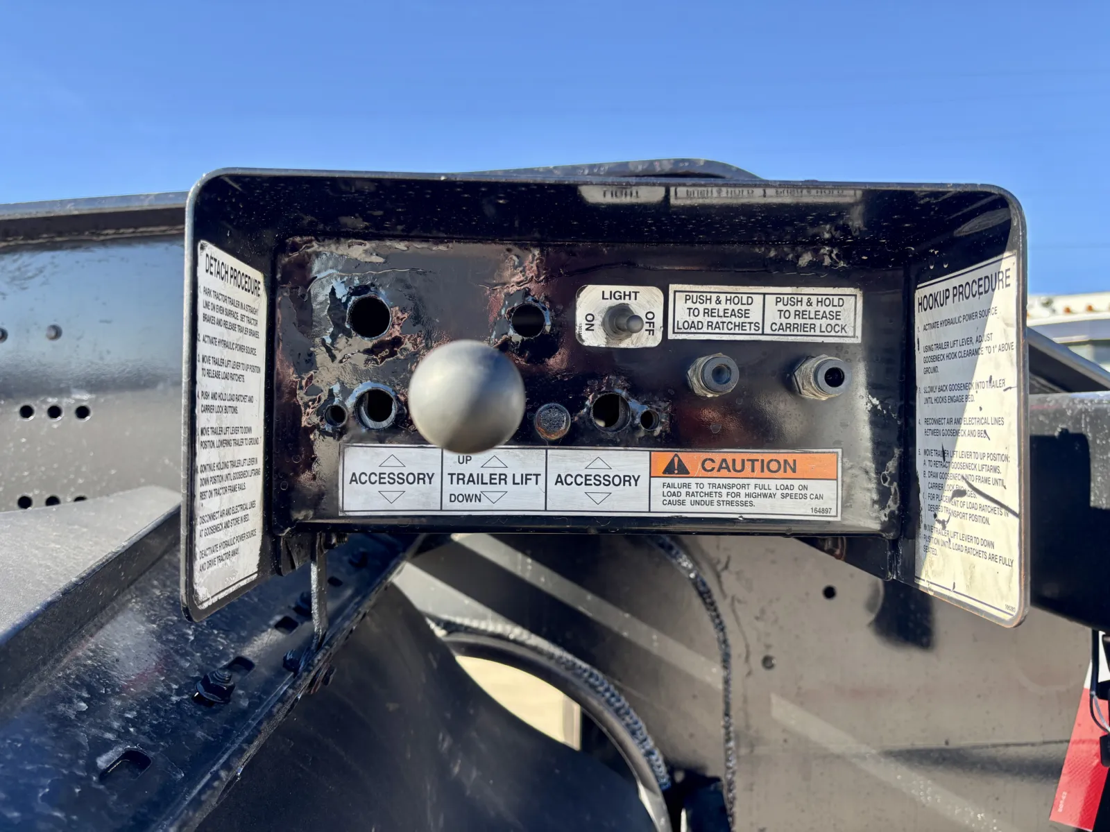 2013 Landoll - image 11