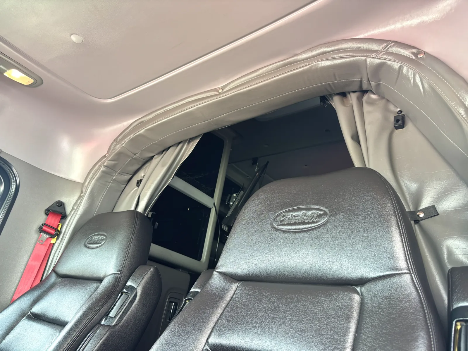 2024 Peterbilt 389 - image 20