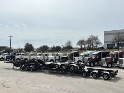 Another view of 2017 XL SPECIALIZED XL-170-MG for sale in Hutchins, TX at Forge Truck Centers - Texas