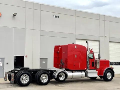 More photos of 2024 PETERBILT 389 at Forge Truck Centers - Texas, TX