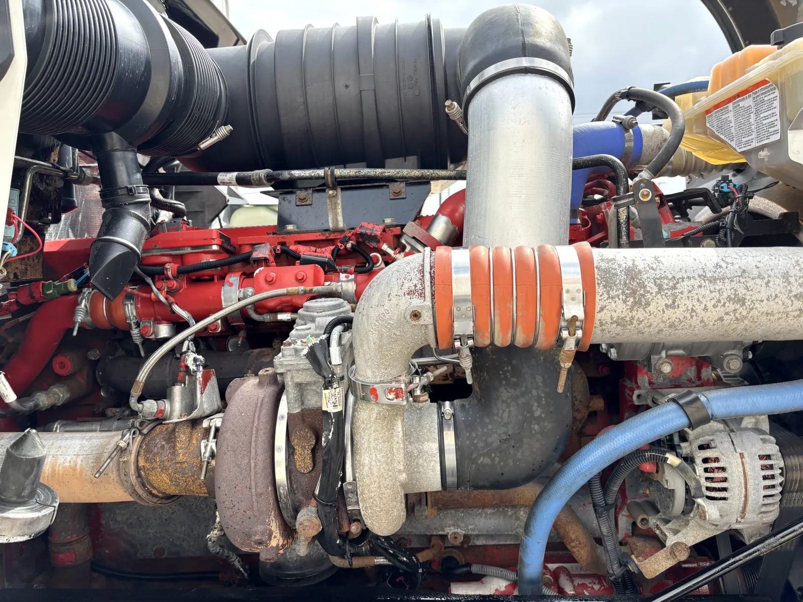 2015 Kenworth T800 - image 12