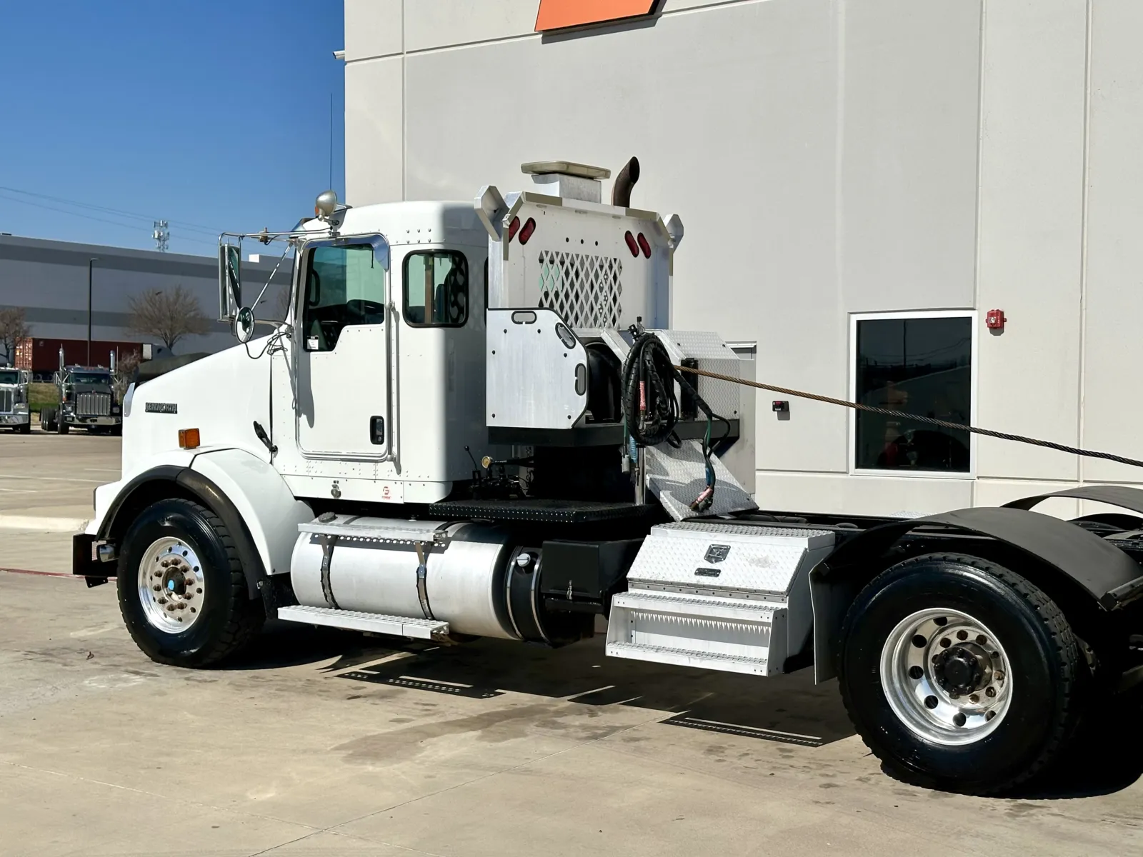 2012 Kenworth T800 - image 8