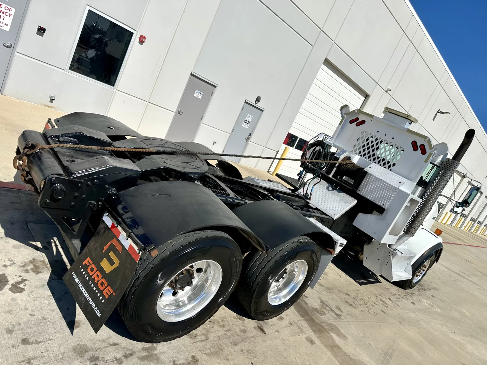 2012 Kenworth T800 - image 11