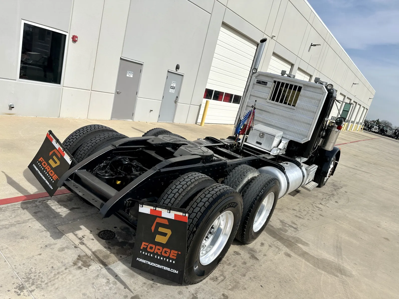 1996 Peterbilt - image 11