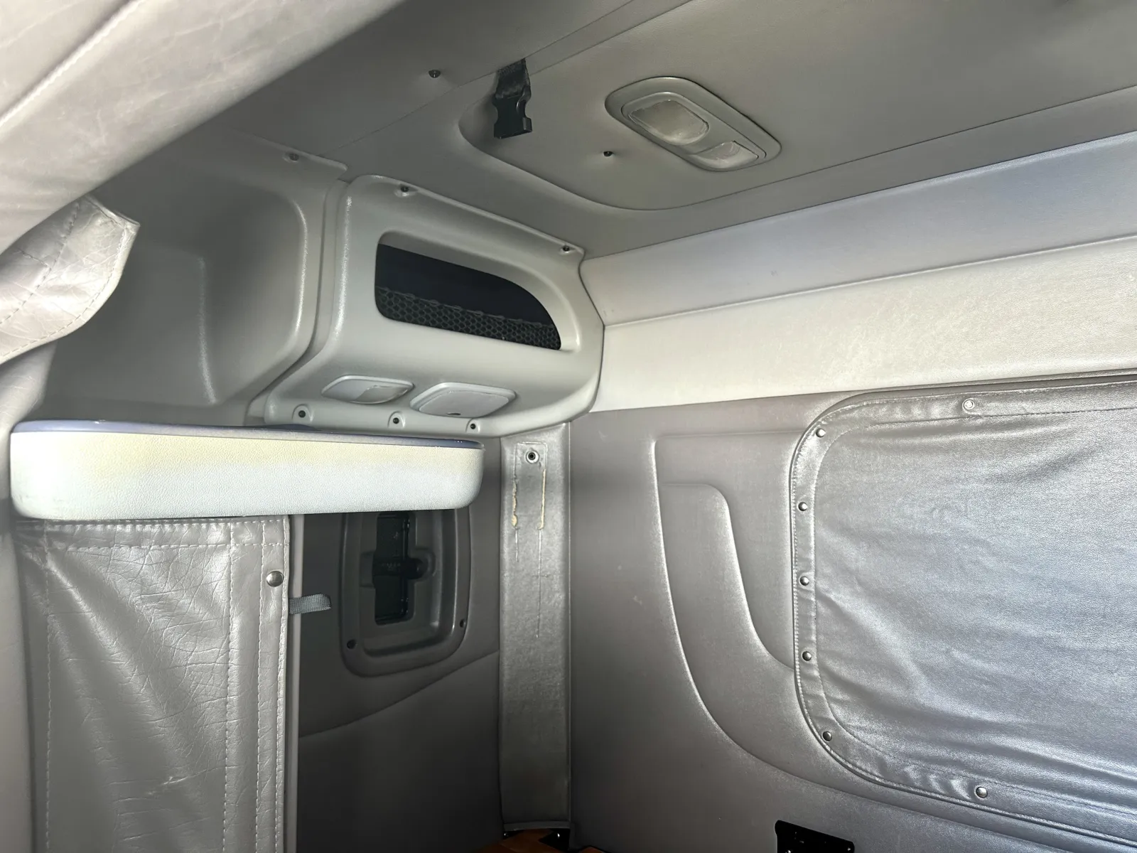 2019 Peterbilt 389 - image 21