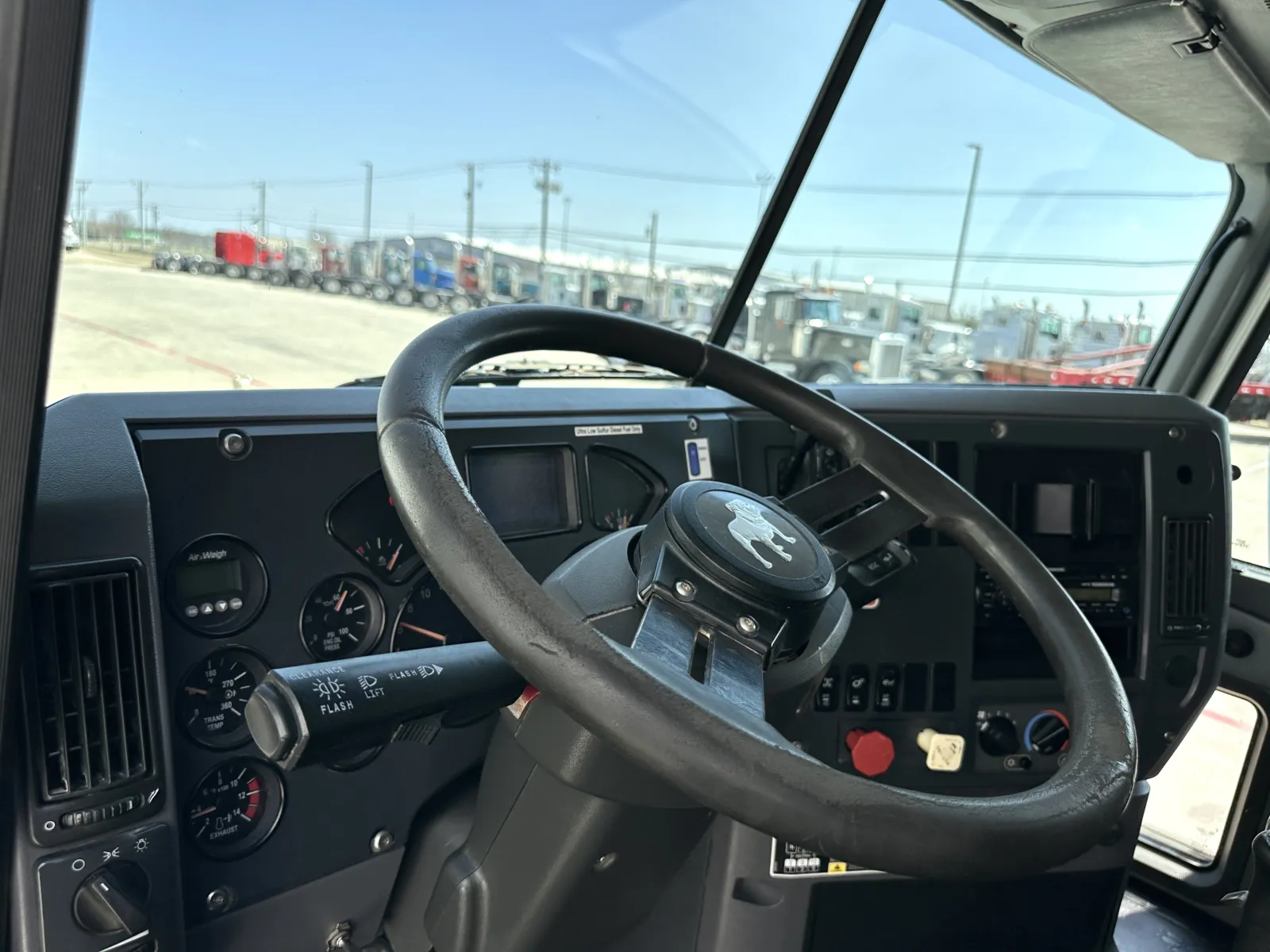 2013 Mack - image 16