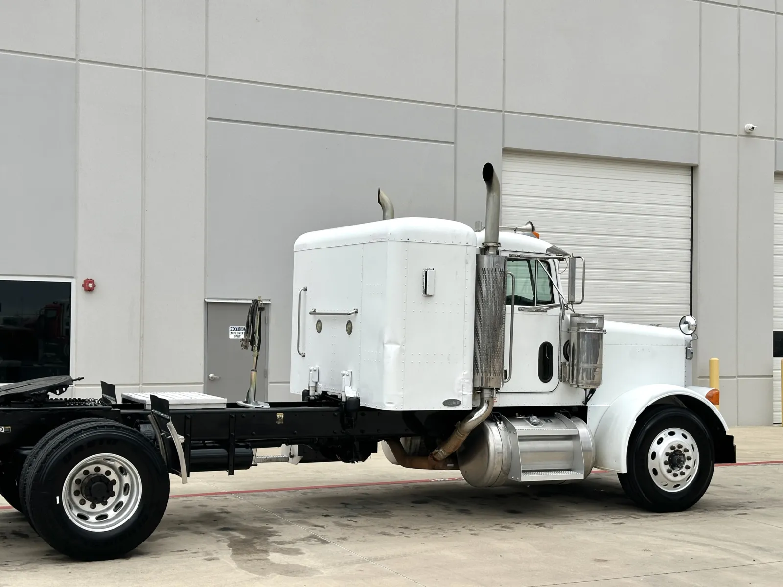 2004 Peterbilt - image 7