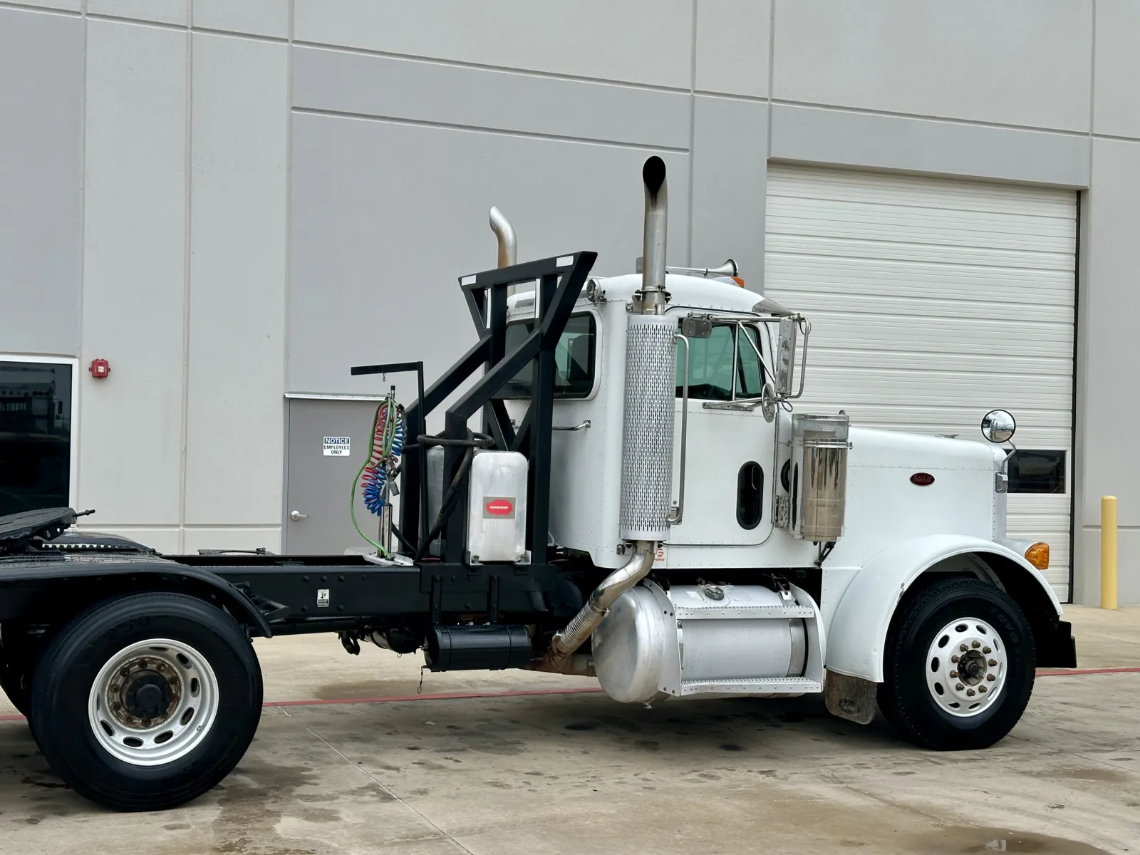 2004 Peterbilt - image 7
