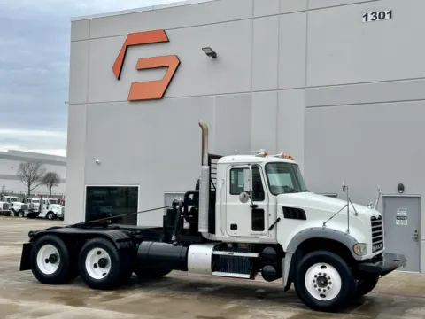 2012 MACK GRANITE for sale in Hutchins, TX