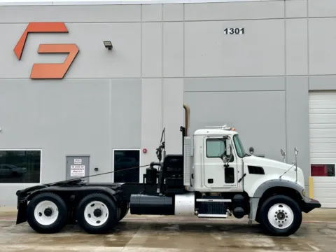 Another view of 2012 MACK GRANITE for sale in Hutchins, TX at Forge Truck Centers - Texas