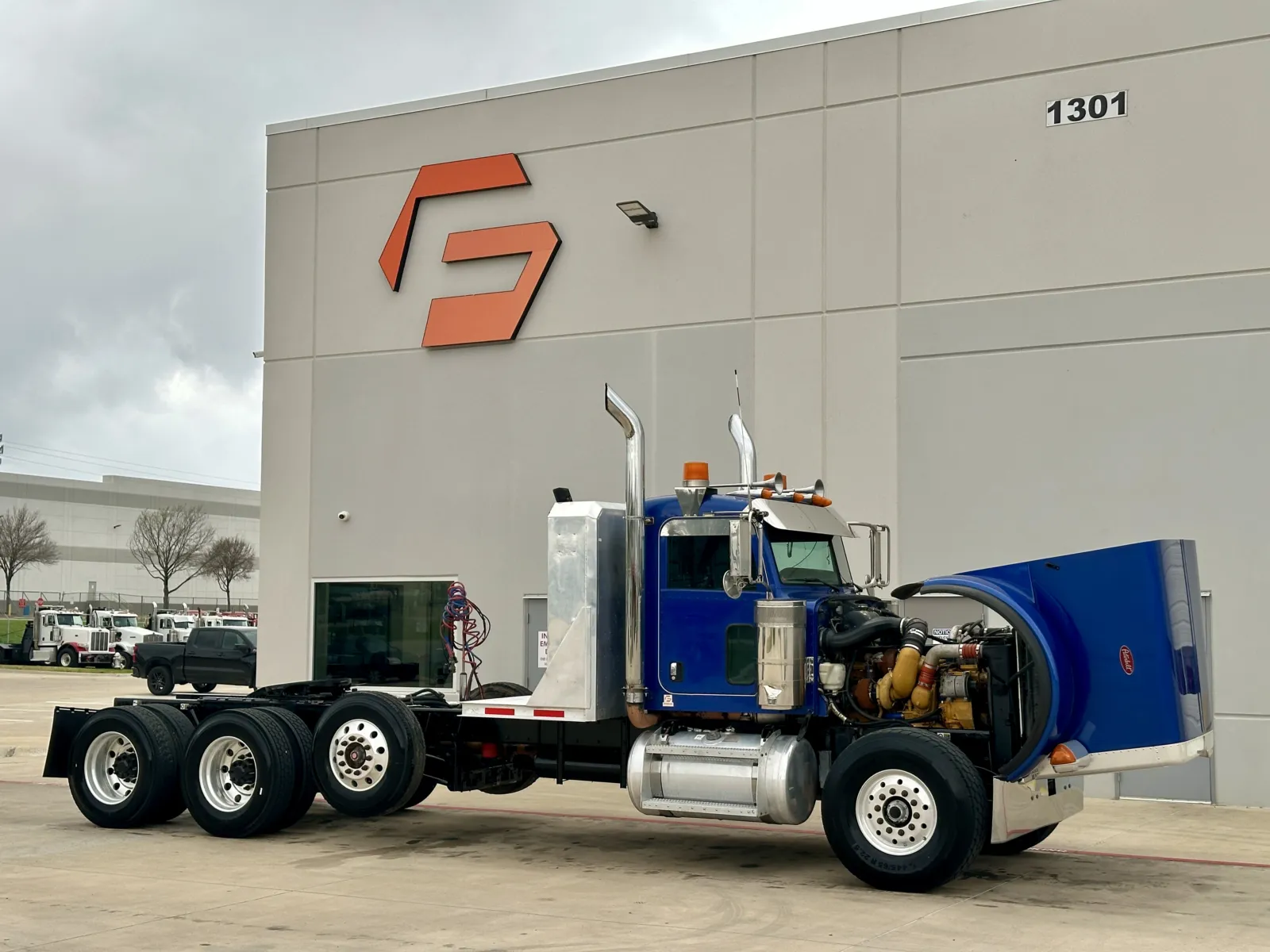 2007 Peterbilt - image 9