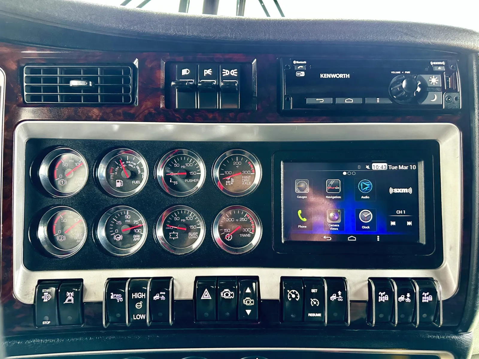 2021 Kenworth T800 - image 17