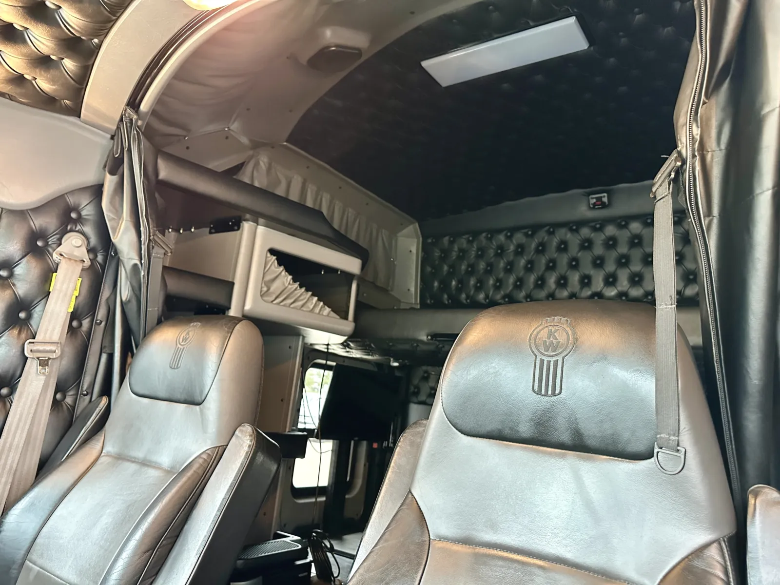 2021 Kenworth T800 - image 19