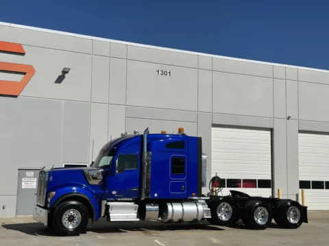 Photos of 2022 KENWORTH W990 for sale in Hutchins, TX at Forge Truck Centers - Texas