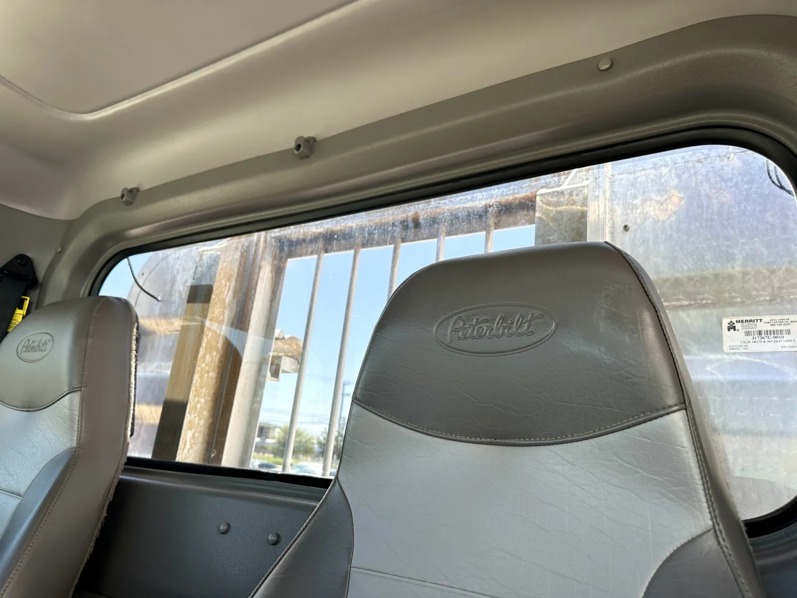 2019 Peterbilt 389 - image 20