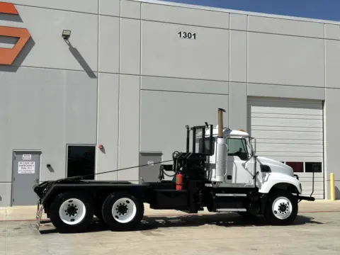 More photos of 2006 MACK GRANITE at Forge Truck Centers - Texas, TX