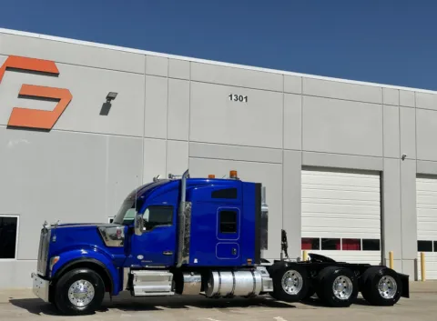 Photos of 2022 KENWORTH W990 for sale in Hutchins, TX at Forge Truck Centers - Texas