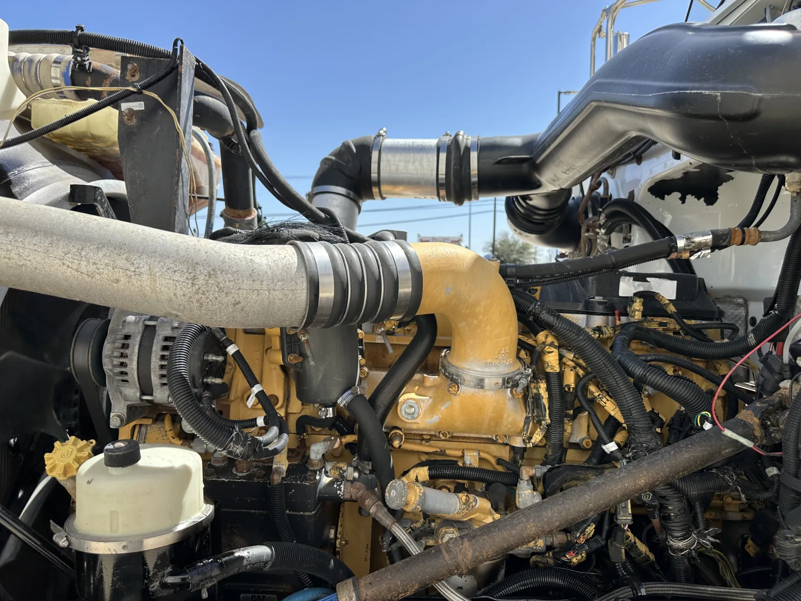 2008 Peterbilt - image 13