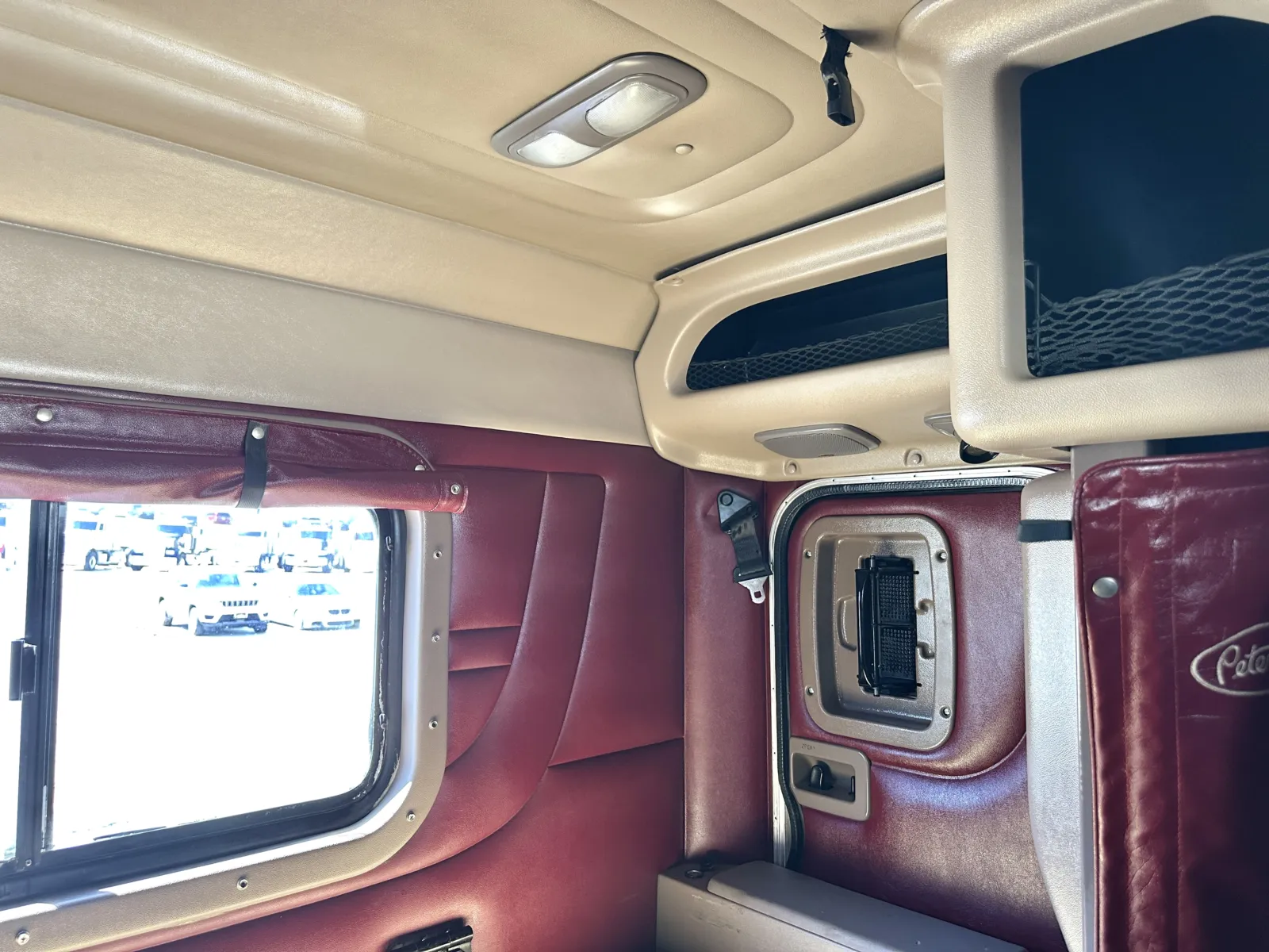 2008 Peterbilt - image 24