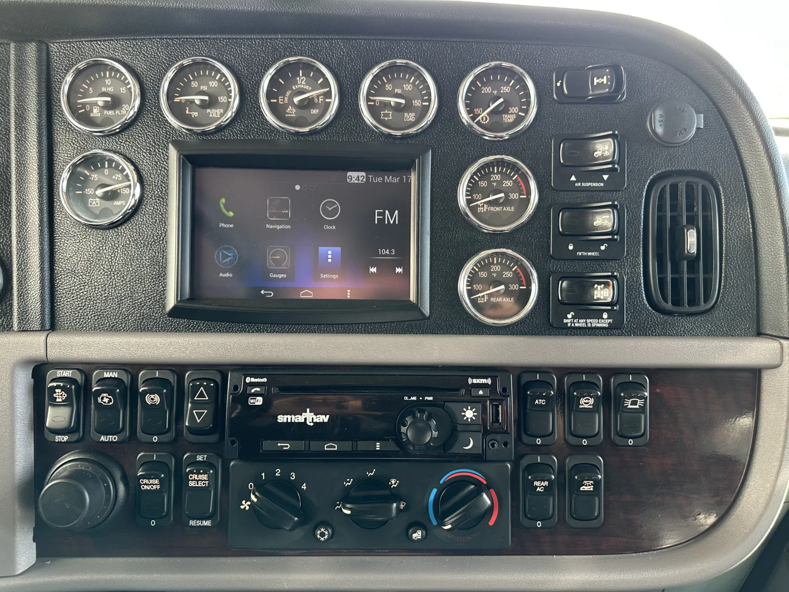 2020 Peterbilt - image 18