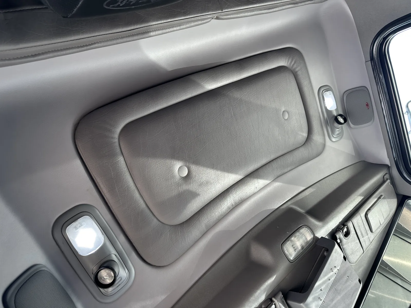 2020 Peterbilt - image 21