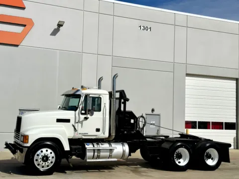 Photos of 2013 MACK PINNACLE for sale in Hutchins, TX at Forge Truck Centers - Texas