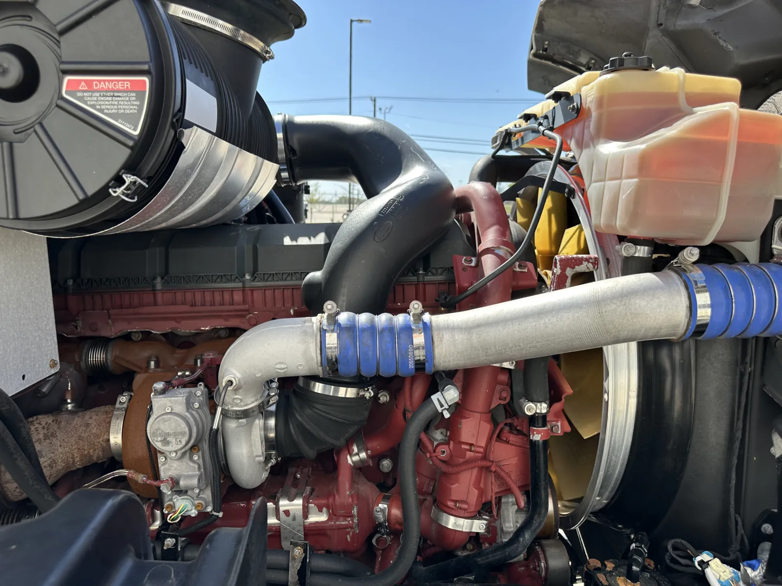 2019 Mack Granite - image 13