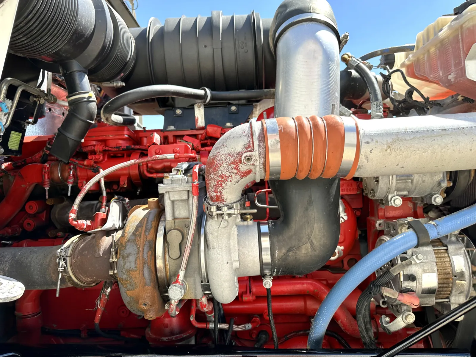 2015 Kenworth T800 - image 12