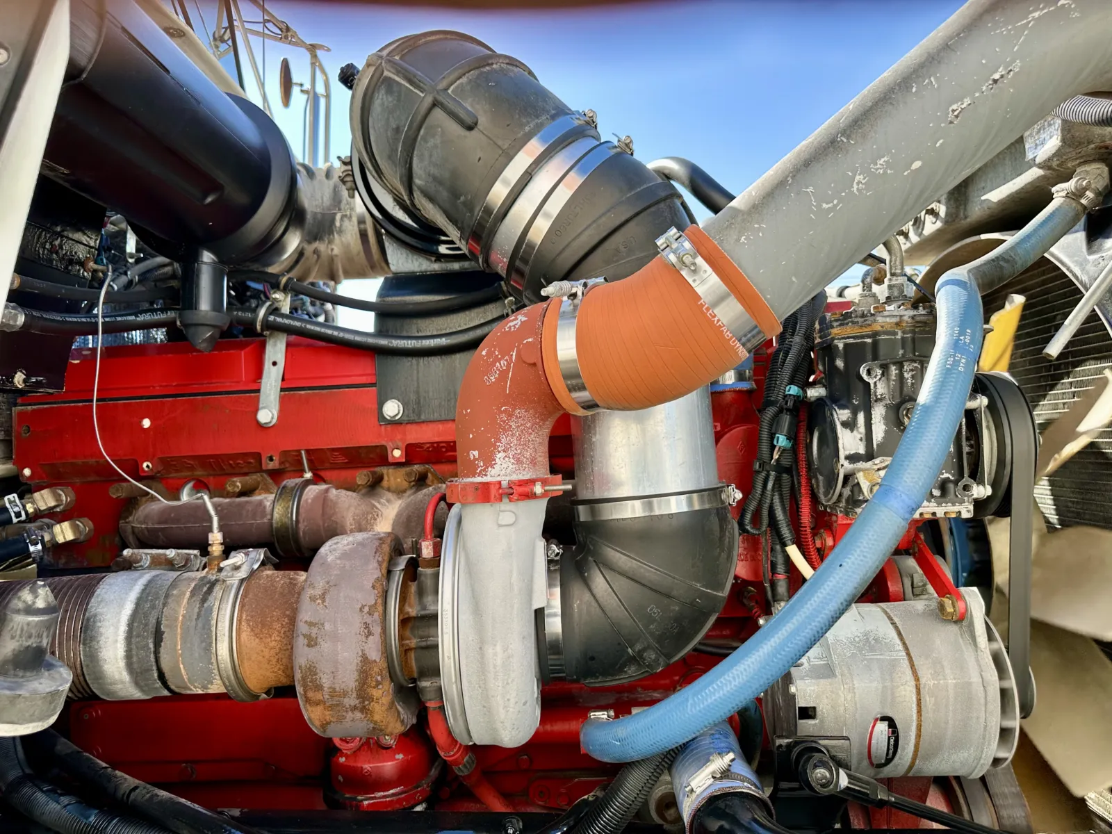 2001 Kenworth T800 - image 12