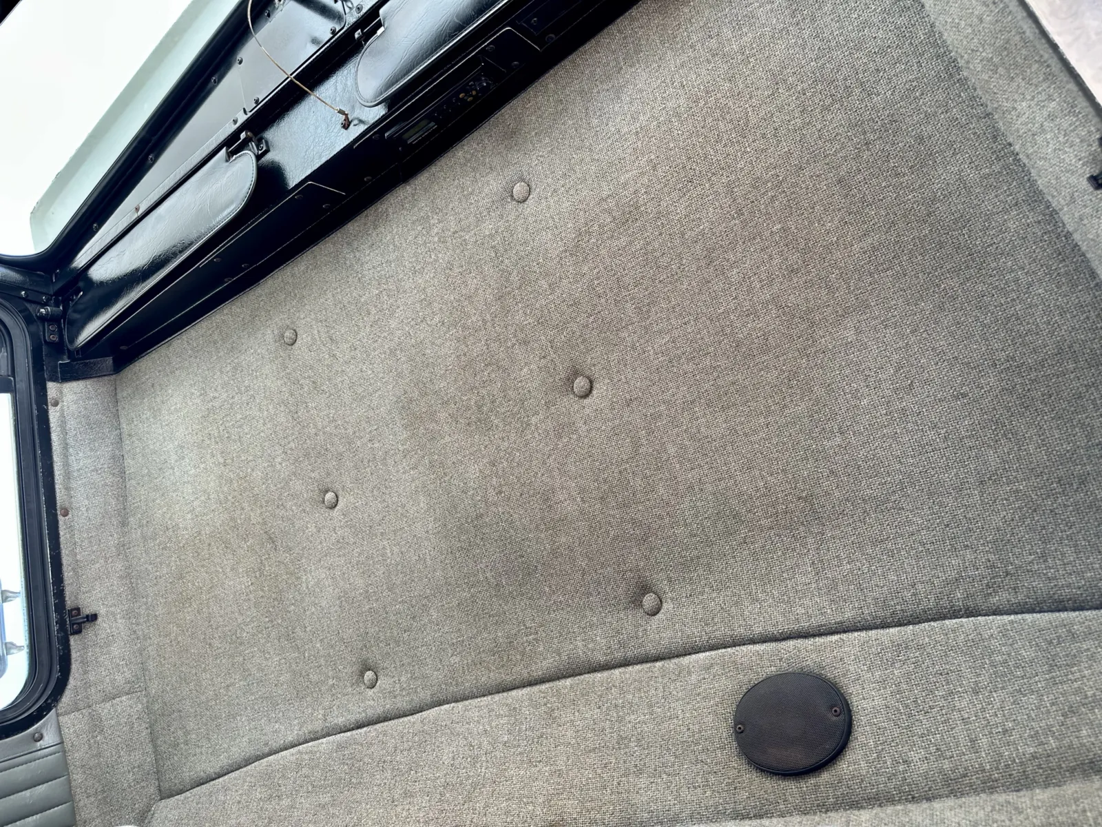 2001 Kenworth T800 - image 20