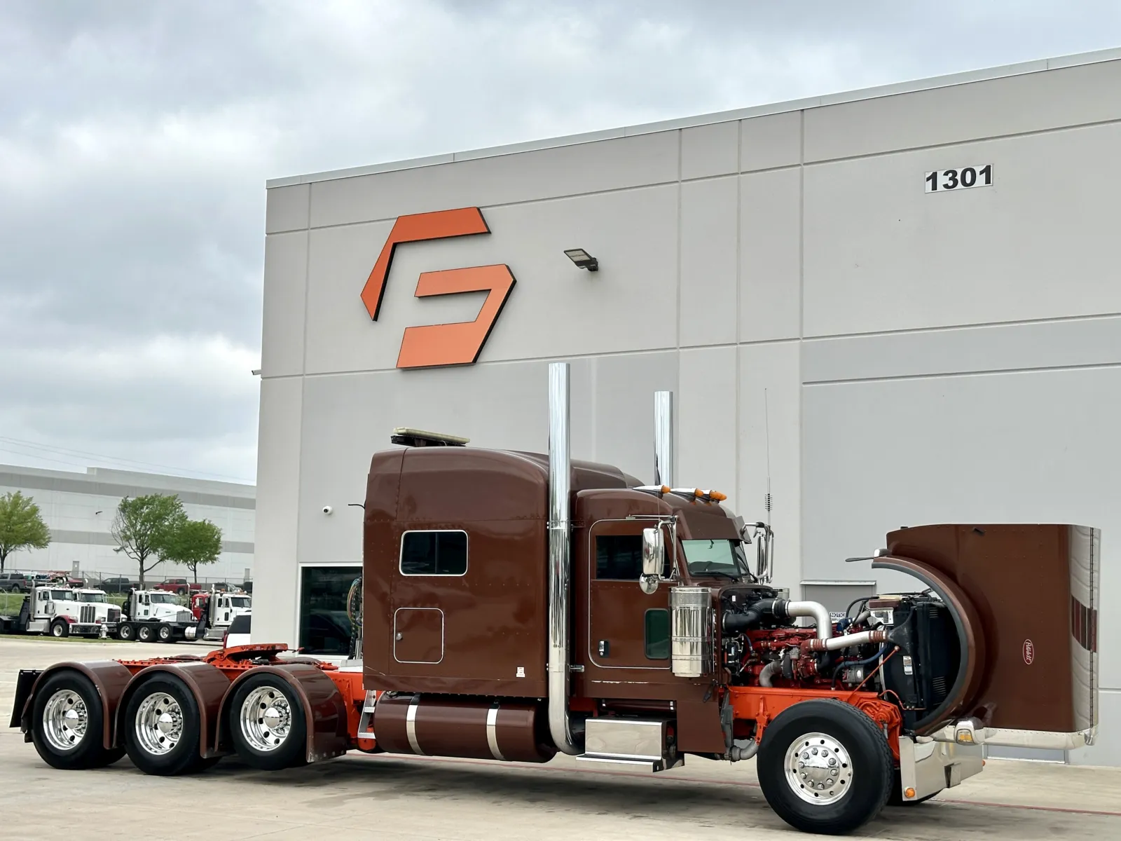 2022 Peterbilt 389 - image 9
