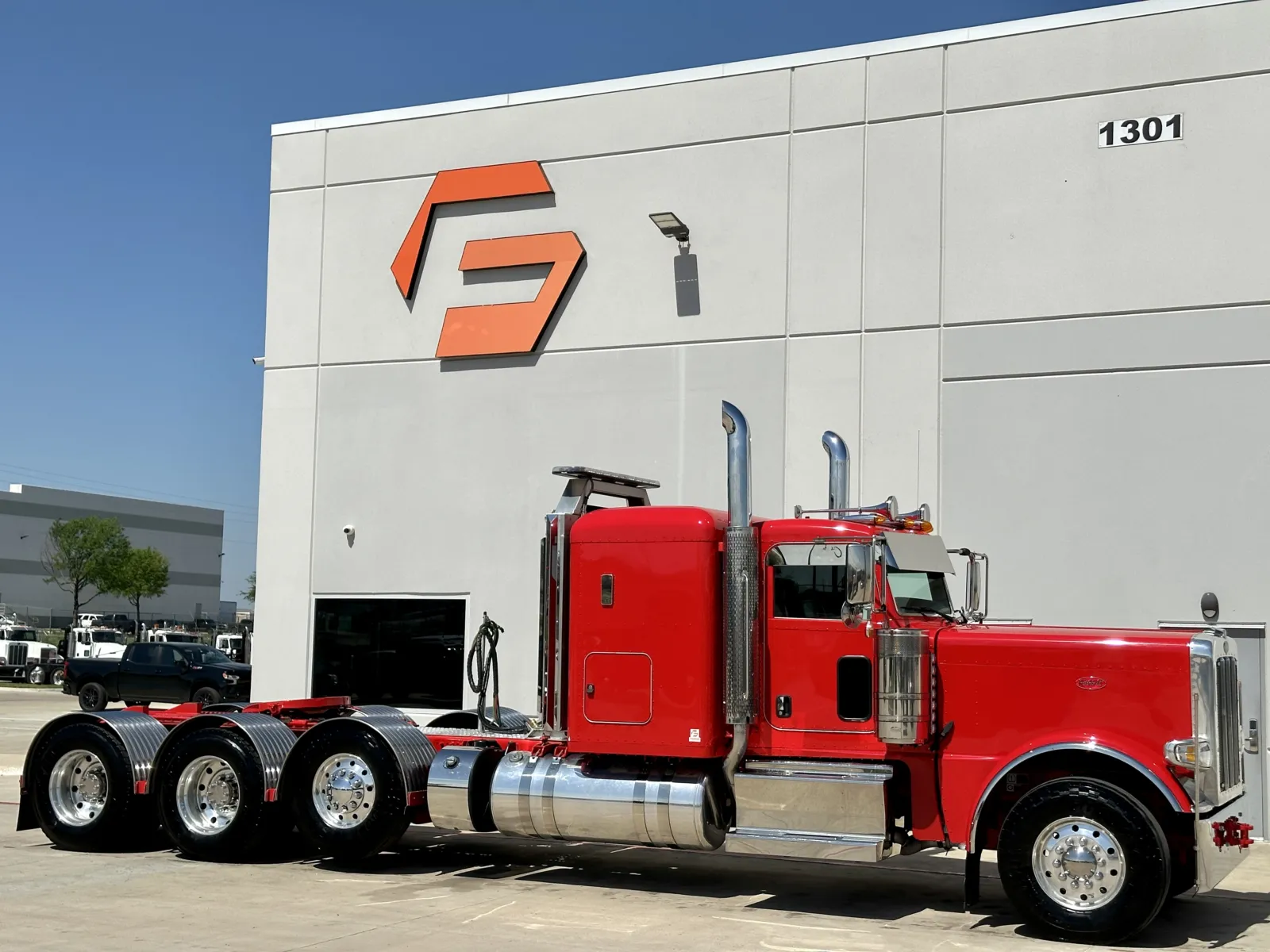 2024 PETERBILT 389 for sale in Hutchins, TX