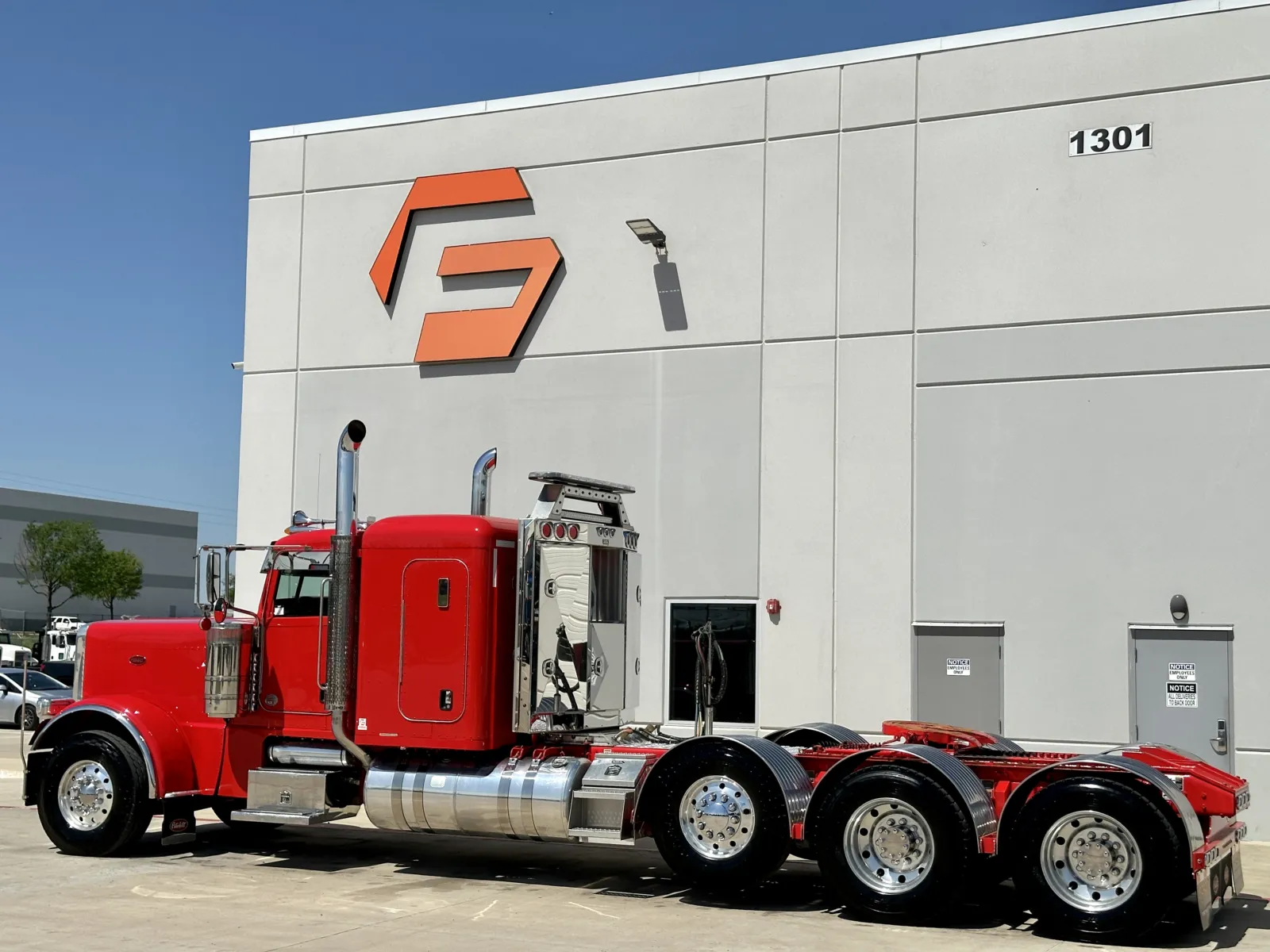 2024 Peterbilt 389 - image 6