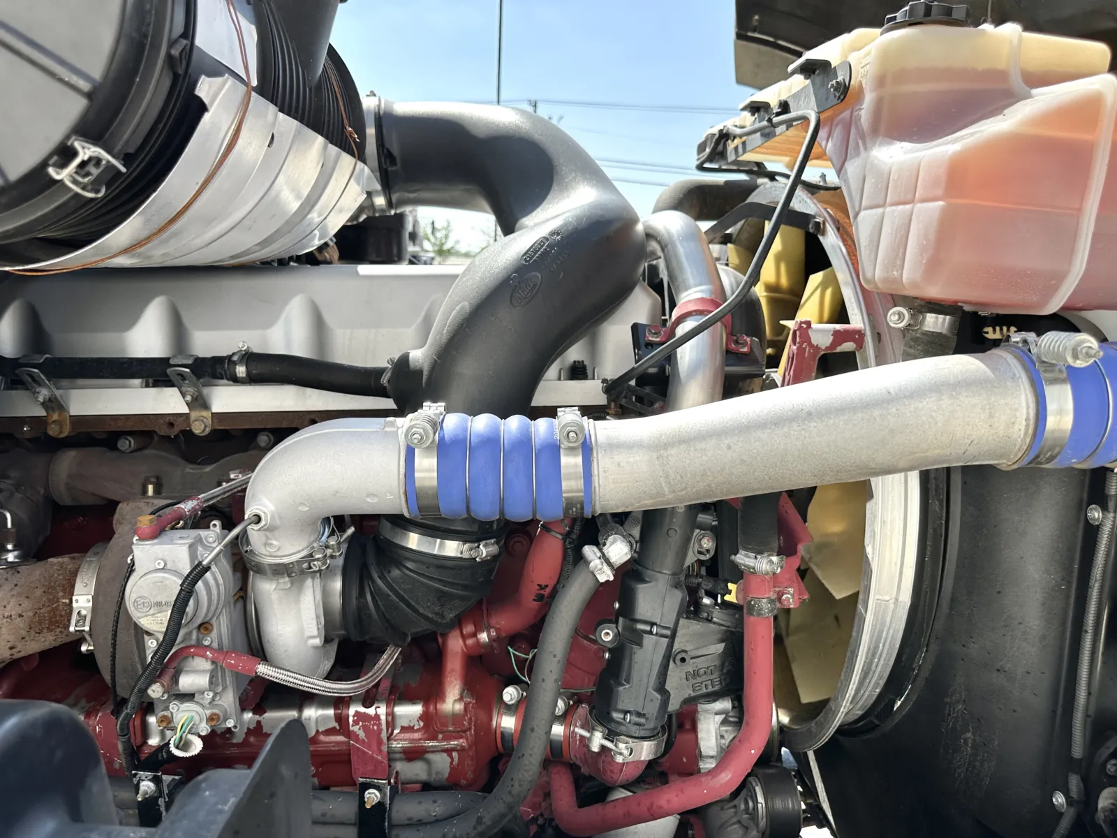 2013 Mack - image 11