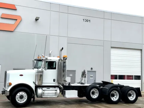 Photos of 2007 PETERBILT 379 for sale in Hutchins, TX at Forge Truck Centers - Texas