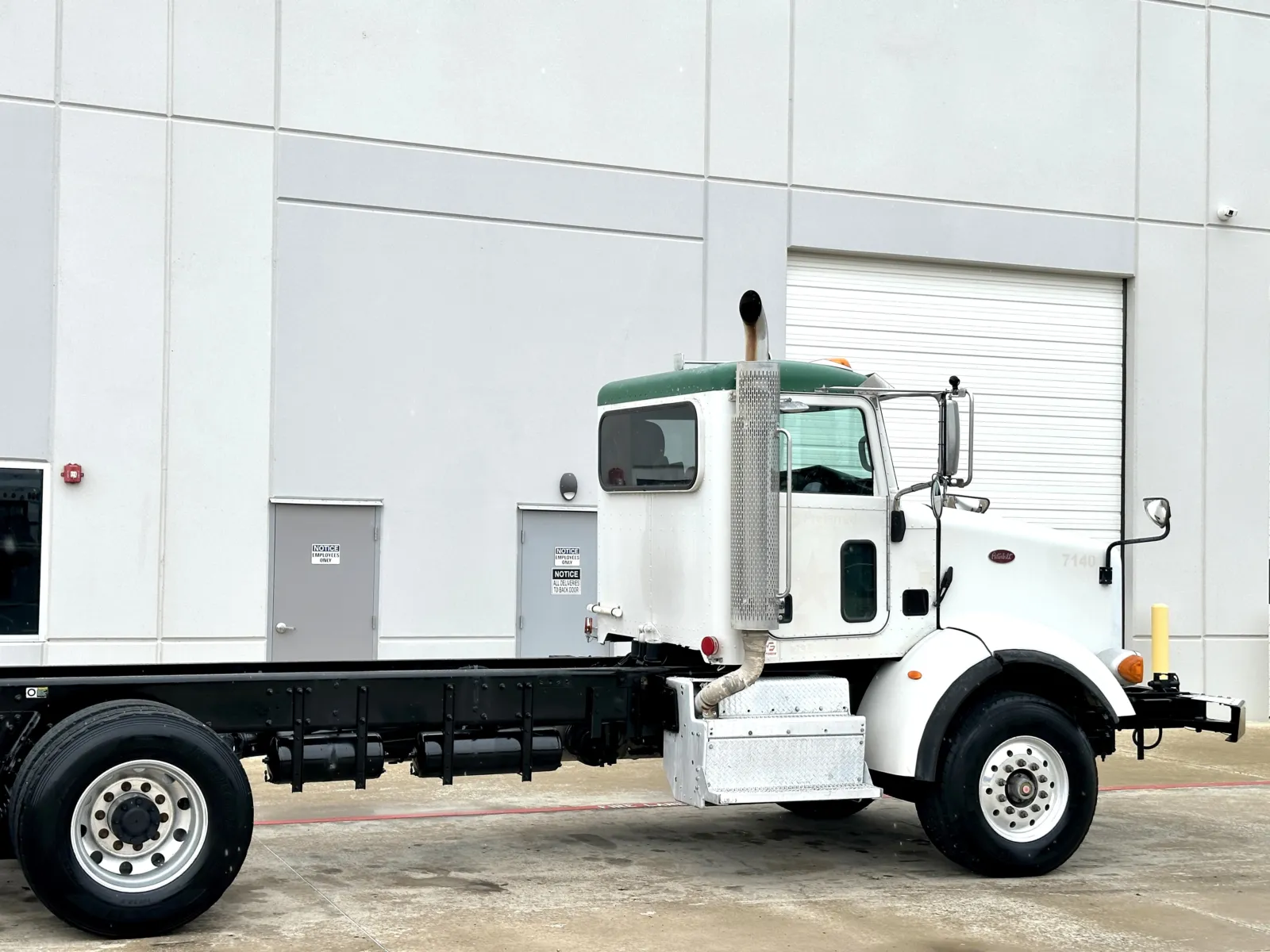 2015 Peterbilt 365 - image 7