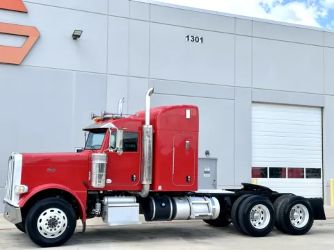 Photos of 2013 PETERBILT 388 for sale in Hutchins, TX at Forge Truck Centers - Texas