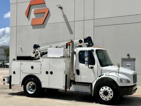 2018 FREIGHTLINER M2 for sale in Hutchins, TX