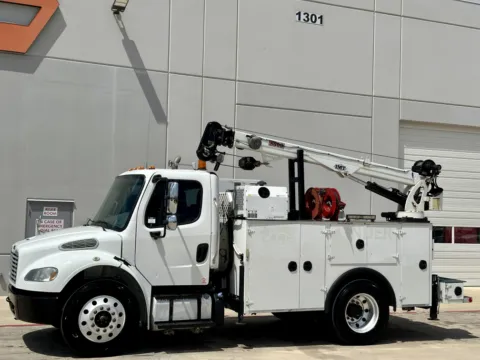 Photos of 2018 FREIGHTLINER M2 for sale in Hutchins, TX at Forge Truck Centers - Texas