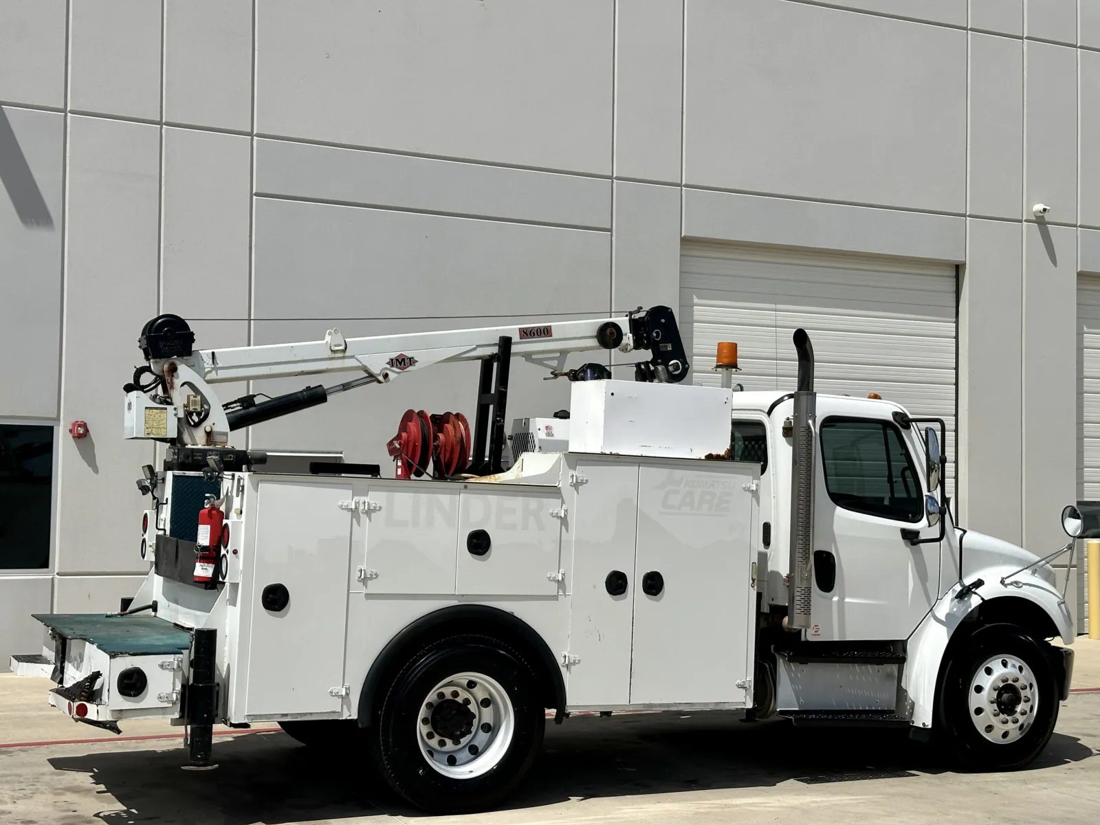 2018 Freightliner M2 106 - image 5