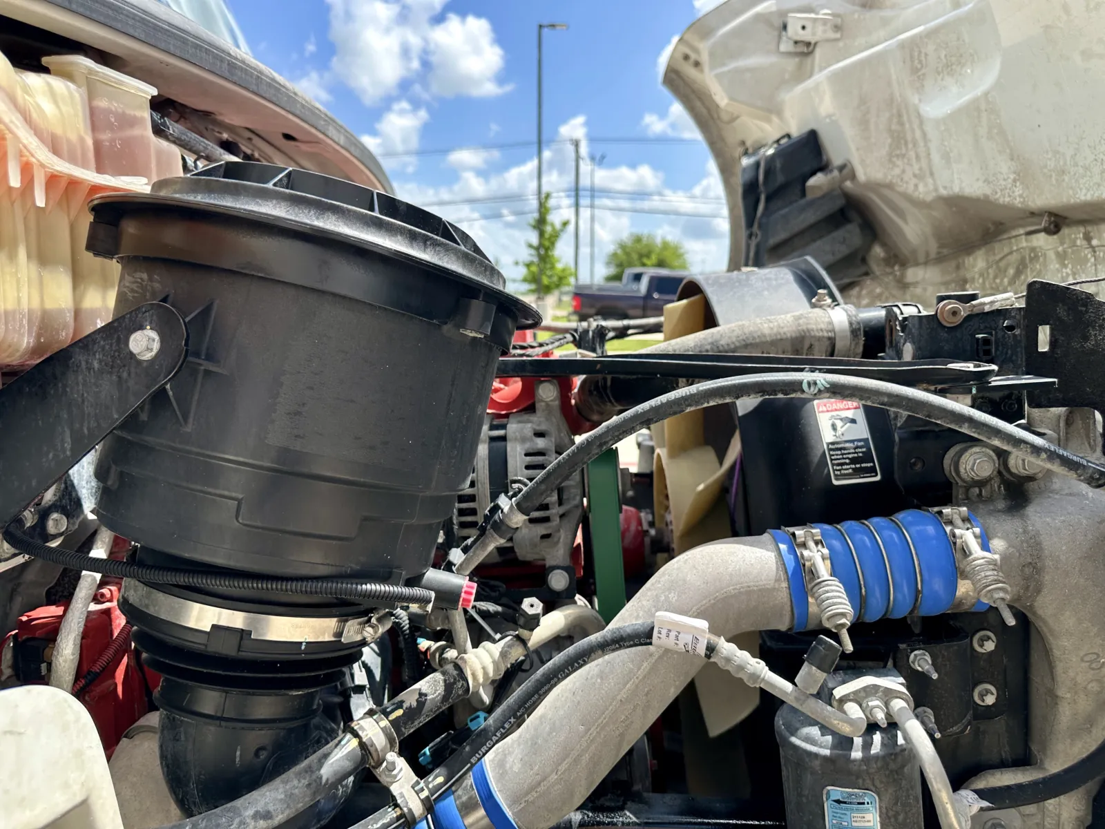 2018 Freightliner M2 106 - image 12