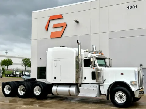2016 PETERBILT 389 for sale in Hutchins, TX