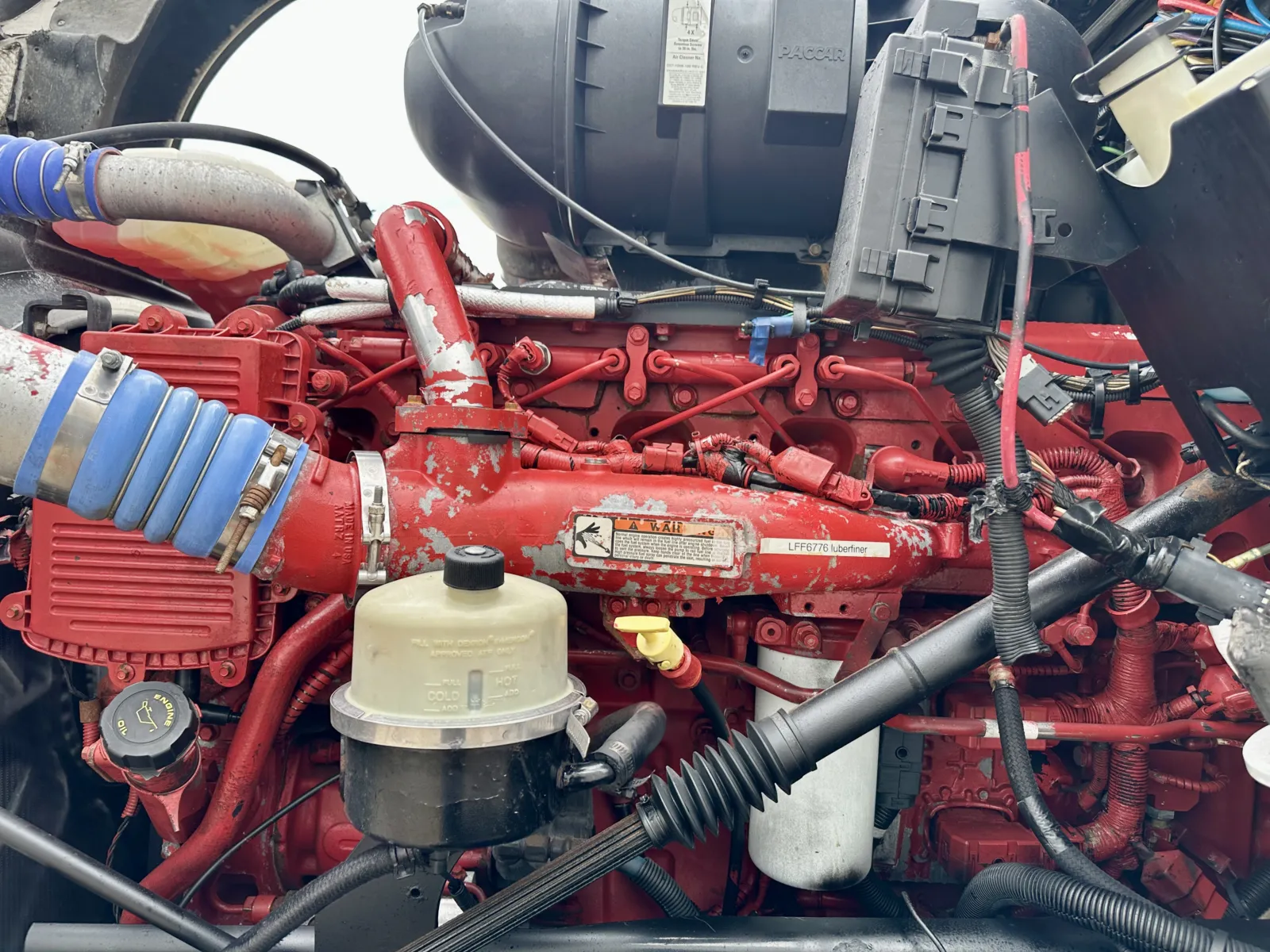 2012 Kenworth T800 - image 13