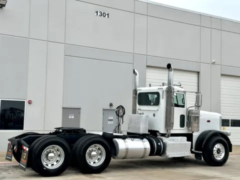 More photos of 2013 PETERBILT 388 at Forge Truck Centers - Texas, TX