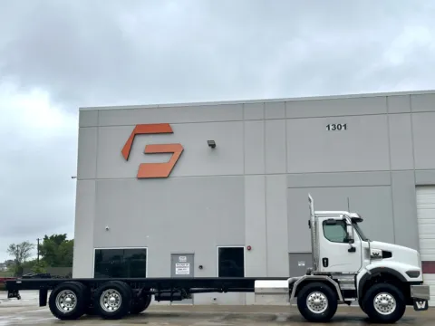 Another view of 2022 WESTERN STAR 49X for sale in Hutchins, TX at Forge Truck Centers - Texas