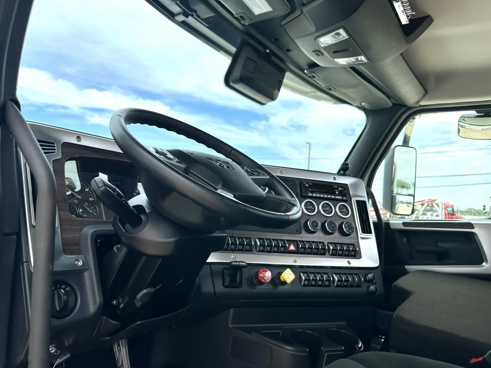 2022 Western Star 49X - image 15